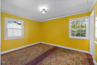 2323 Buckingham Road, Burlington, NC 27217 - Photo 10