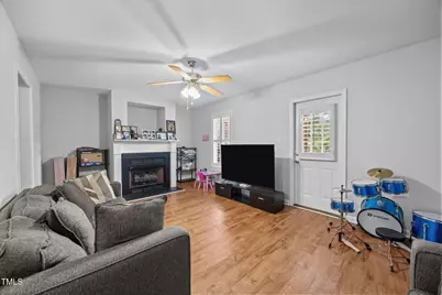 107 Walford Park, Clayton, NC 27520 - Photo 4