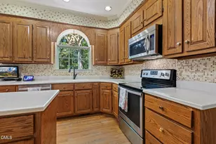 212 Torrey Pines Dr, Cary, NC 27513 - Photo 14