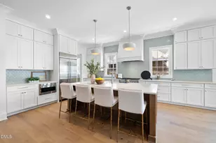 2212 Bedford Ave, Raleigh, NC 27607 - Photo 8