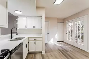 213 Rosebrooks Dr, Cary, NC 27513 - Photo 6