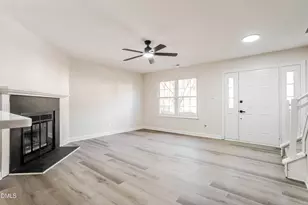 213 Rosebrooks Dr, Cary, NC 27513 - Photo 4