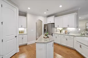 1917 Edgelake Pl, Cary, NC 27519 - Photo 20