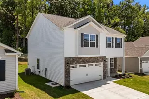 1002 Middlecrest Dr, Rocky Mount, NC 27804 - Photo 2