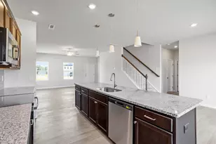 78 Osgood St, Angier, NC 27501 - Photo 6