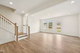 804 Kensley Grv Ln, Fuquay-Varina, NC 27526 - Photo 4