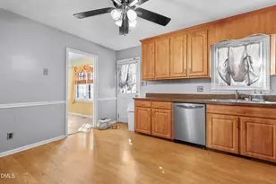 803 Roanoke Dr, Cary, NC 27513 - Photo 6