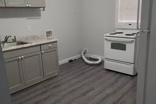 691 Boddie St St, Henderson, NC 27536 - Photo 4