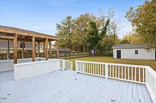 306 W 1st St, Tarboro, NC 27886 - Photo 22