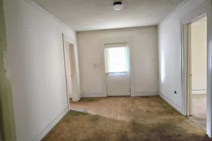 209 N Porter St, Whitakers, NC 27891 - Photo 2