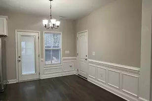 35 Kevior Ave, Four Oaks, NC 27524 - Photo 10