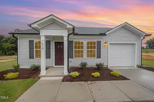 272 Johnson Rdg Wy, Four Oaks, NC 27524 - Photo 1