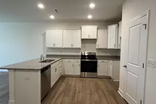 6423 Granite Quarry Dr, Raleigh, NC 27610 - Photo 10