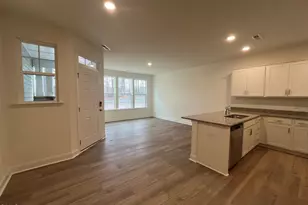 6423 Granite Quarry Dr, Raleigh, NC 27610 - Photo 6