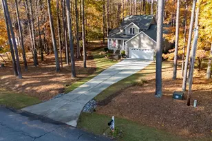 537 Birdsong Ln, Hurdle Mills, NC 27541 - Photo 2
