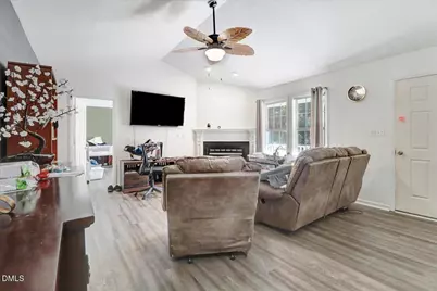 1240 Banjo Drive, Zebulon, NC 27597 - Photo 10