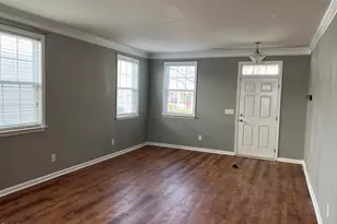 527 Emerald Downs Rd, Cary, NC 27519 - Photo 2