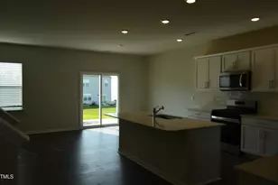 116 Pisgah St, Sanford, NC 27330 - Photo 6