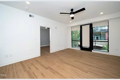 615 W Peace Street #306, Raleigh, NC 27605 - Photo 8