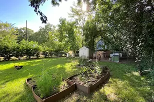 1201 Berkeley St, Durham, NC 27705 - Photo 32