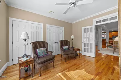 73219 Burrington, Chapel Hill, NC 27517 - Photo 12