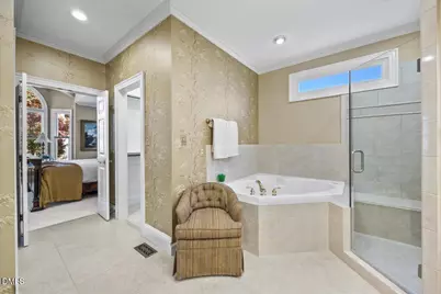 73219 Burrington, Chapel Hill, NC 27517 - Photo 24