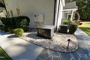 2604 Homestead Forest Dr, Zebulon, NC 27597 - Photo 20