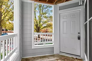 911 Washington St, Raleigh, NC 27605 - Photo 2