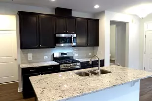 521 Catalina Grande Dr, Cary, NC 27519 - Photo 8