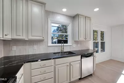 11 Shelburn Court, Durham, NC 27712 - Photo 10