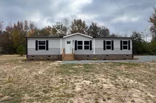 385 Page Rd, Godwin, NC 28344 - Photo 2