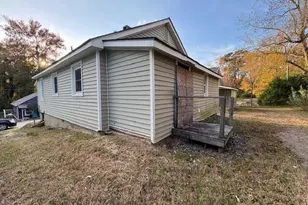 410 Spring Ct, Henderson, NC 27536 - Photo 1