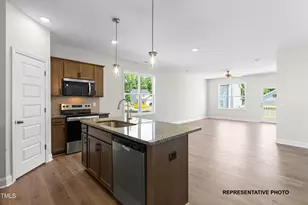 316 Bluejay St, Clayton, NC 27520 - Photo 2