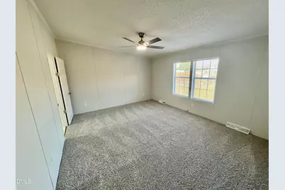 102 Bladestone Place, Pikeville, NC 27863 - Photo 6