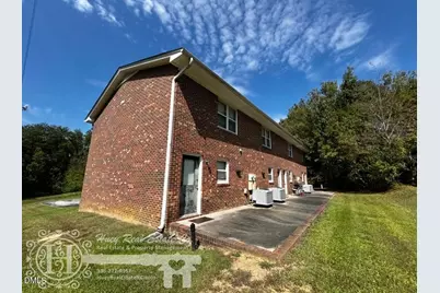 296 Seventh Avenue #3, Yanceyville, NC 27379 - Photo 2