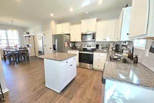 170 Greenhouse St, Zebulon, NC 27597 - Photo 12