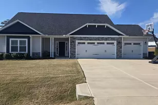 207 Spring Forest Dr, Goldsboro, NC 27534 - Photo 1