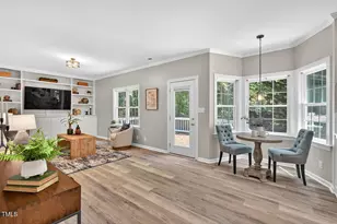 100 Eagle Rock Ct, Chapel Hill, NC 27516 - Photo 8