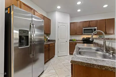 115 Cottage Drive, Clayton, NC 27527 - Photo 6