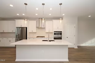 5006 Jowett's Walk Dr, Cary, NC 27519 - Photo 4