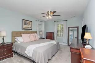 123 Wintermist Dr, Cary, NC 27513 - Photo 20