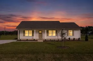 110 Dees Mdw Ln, Fremont, NC 27830 - Photo 2