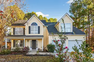 112 Jasmine Valley Ct, Holly Springs, NC 27540 - Photo 2