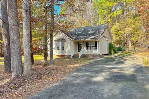 170 Beaver Ridge Dr, Youngsville, NC 27596 - Photo 1