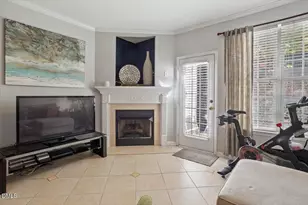5710 Corbon Crest Ln, Raleigh, NC 27612 - Photo 14