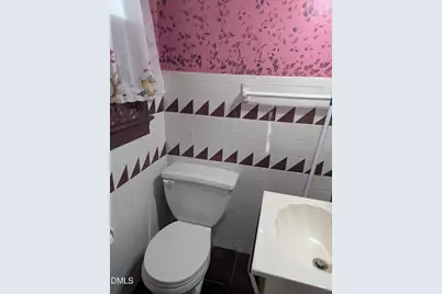 821 W Sycamore Street, Chase City, VA 23924 - Photo 12