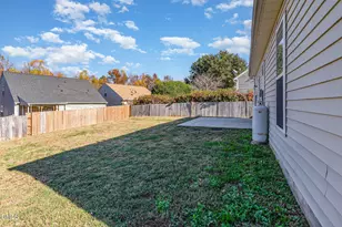 109 Hutson Ln, Clayton, NC 27527 - Photo 28