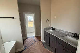 108 Bryant Farm Dr, Selma, NC 27576 - Photo 12