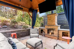 3016 Devonshire Dr, Raleigh, NC 27607 - Photo 52