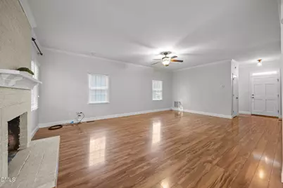 11829 N Exeter Way, Raleigh, NC 27613 - Photo 8